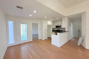 5122 Breckenridge Dr, Houston, TX 77066 - Photo 3