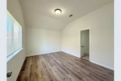 5122 Breckenridge Drive, Houston, TX 77066 - Photo 5