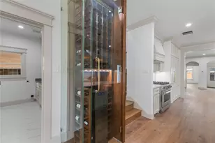 824 Cortlandt St, Houston, TX 77007 - Photo 7