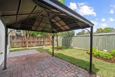 1660 Wrenwood Lakes, Houston, TX 77043 - Photo 13