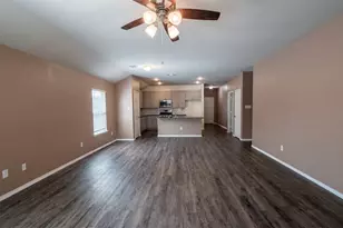 2028 Cedar Tree Ct, Conroe, TX 77301 - Photo 3