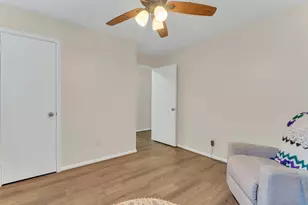 9107 Mauna Loa Ln, Houston, TX 77040 - Photo 23