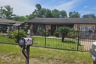 1716 Maiden Ln, Richmond, TX 77469 - Photo 3