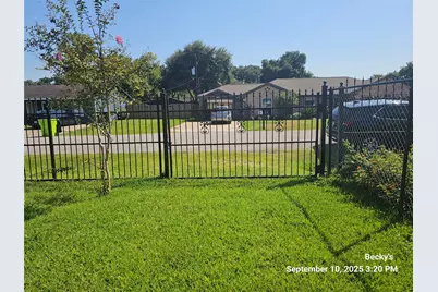 1716 Maiden Lane, Richmond, TX 77469 - Photo 21