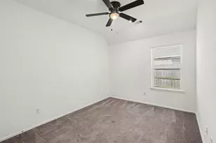 23720 Pagliano Ct, New Caney, TX 77357 - Photo 11