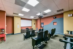 300 St Joseph Pkwy, Houston, TX 77002 - Photo 25