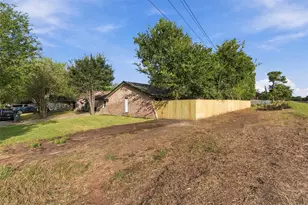7502 Woodsman Trail, Houston, TX 77040 - Photo 39
