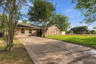 7502 Woodsman Trail, Houston, TX 77040 - Photo 37