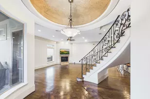 4003 Dumbarton St, Houston, TX 77025 - Photo 11