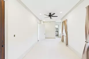 4003 Dumbarton St, Houston, TX 77025 - Photo 29