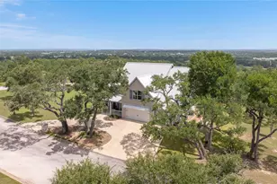 111 Kathleen, La Grange, TX 78945 - Photo 7