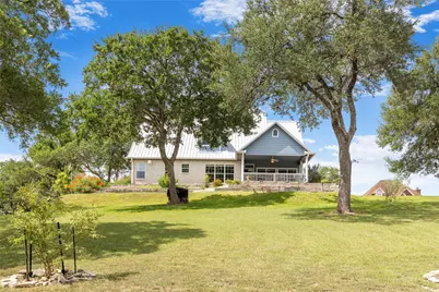 111 Kathleen, La Grange, TX 78945 - Photo 5