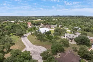 111 Kathleen, La Grange, TX 78945 - Photo 23