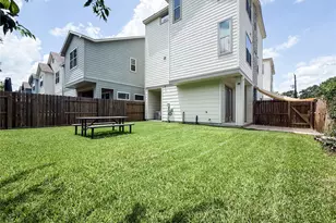 1803 Crestdale Dr, Houston, TX 77080 - Photo 33