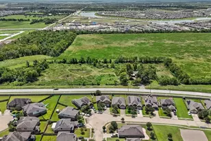 1902 County Rd 56, Rosharon, TX 77583 - Photo 1