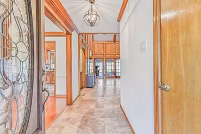 1207 W Edgewood Drive, Friendswood, TX 77546 - Photo 5