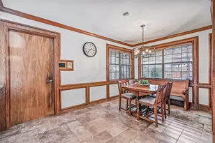 1207 W Edgewood Dr, Friendswood, TX 77546 - Photo 11