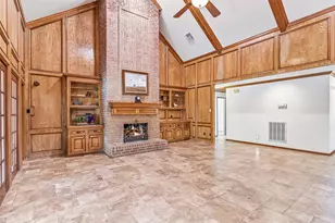 1207 W Edgewood Dr, Friendswood, TX 77546 - Photo 9