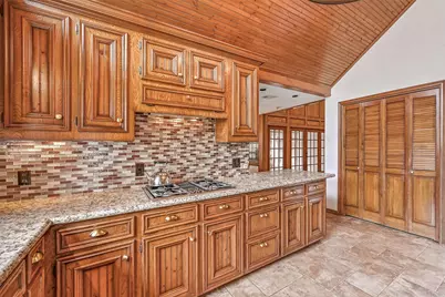 1207 W Edgewood Drive, Friendswood, TX 77546 - Photo 15