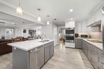 14707 Quail Grove Lane, Houston, TX 77079 - Photo 13