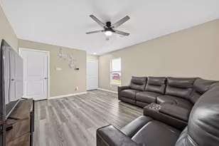 178 Rd 5138, Cleveland, TX 77327 - Photo 13