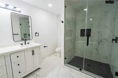 1402 Bayou Shore Drive, Galveston, TX 77551 - Photo 41