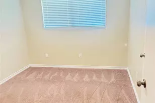 1310 Northbrook Dr, Angleton, TX 77515 - Photo 11