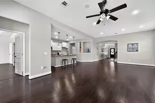 1303 Ownby Ct, Pearland, TX 77581 - Photo 13