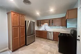 5417 De Milo Dr, Houston, TX 77092 - Photo 9