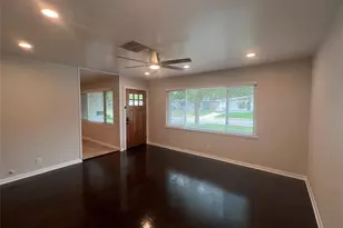 5417 De Milo Dr, Houston, TX 77092 - Photo 3