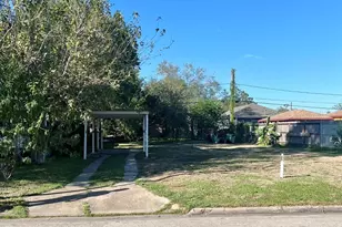 1315 15th St, Galena Park, TX 77547 - Photo 1
