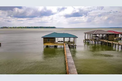 145 Island Drive, Livingston, TX 77351 - Photo 9