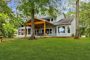 145 Island Dr, Livingston, TX 77351 - Photo 1