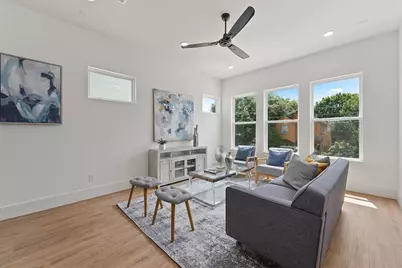 1207 Cavalcade Street #C, Houston, TX 77009 - Photo 3