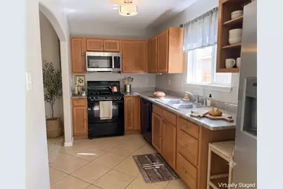 3412 Township Grove Lane, Houston, TX 77082 - Photo 9