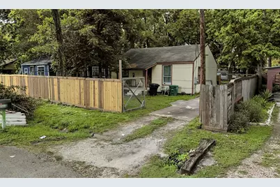 6911 Finch Street, Houston, TX 77028 - Photo 5