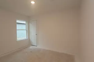 629 Falling Cave Dr, Willis, TX 77378 - Photo 17