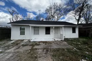 5401 Doolittle Blvd, Houston, TX 77033 - Photo 1
