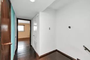 7655 Bellerive Dr, Houston, TX 77036 - Photo 19