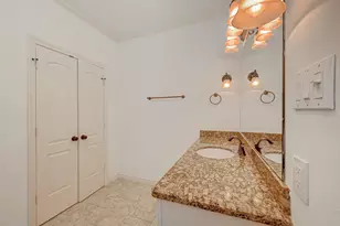 3218 Westridge St, Houston, TX 77025 - Photo 27