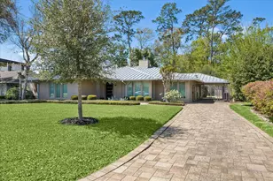 623 Pinehaven Dr, Houston, TX 77024 - Photo 1