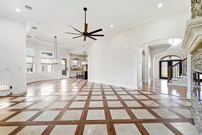 5637 Overbrook Lane, Houston, TX 77056 - Photo 13