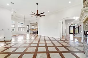 5637 Overbrook Ln, Houston, TX 77056 - Photo 13