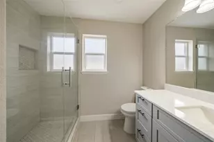 355 Windsor Square, Alvin, TX 77511 - Photo 13