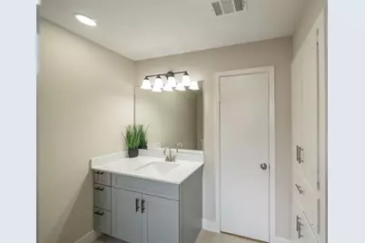 355 Windsor Square, Alvin, TX 77511 - Photo 17