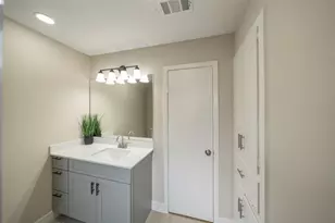 355 Windsor Square, Alvin, TX 77511 - Photo 17