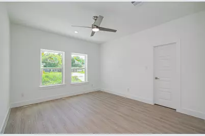 5011 Yellowstone Boulevard, Houston, TX 77021 - Photo 9