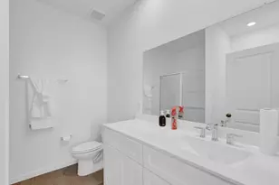 319 Bismuth Dr, Crosby, TX 77532 - Photo 5