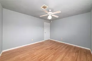 10406 Sagestar Ln, Houston, TX 77089 - Photo 11