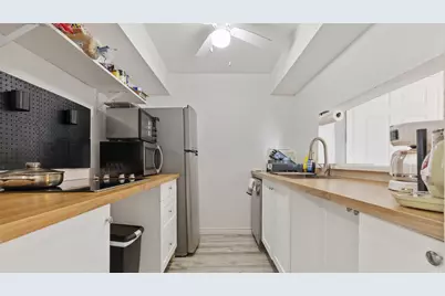 212 Plaza Verde Drive #F-22, Houston, TX 77038 - Photo 7